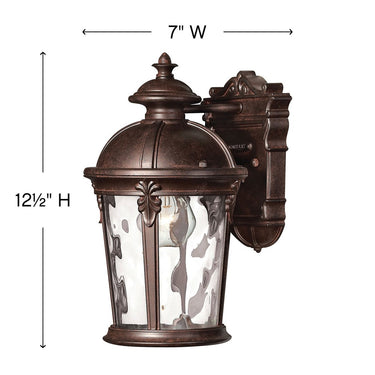 Hinkley Windsor Outdoor Small Wall Mount Lantern Alternative Image 6
