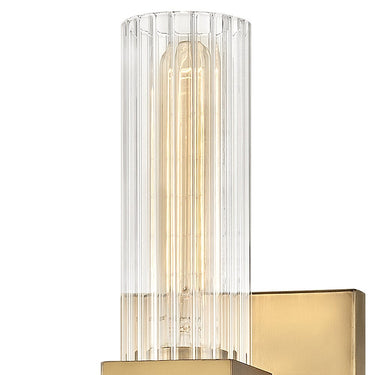 Hinkley Xander Medium Single Light Vanity Wall Sconce Alternative Image 3