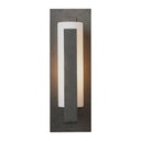 217185 Hubbardton Forge Vertical Bar Sconce